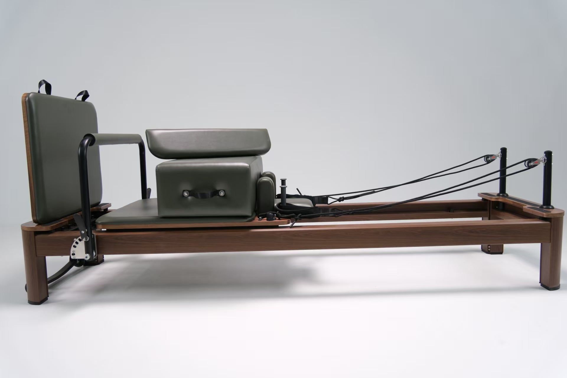 Walnut Elite Aluminum Reformer