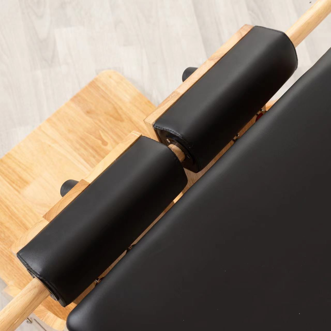 Oak Wunda Chair - Black image 8